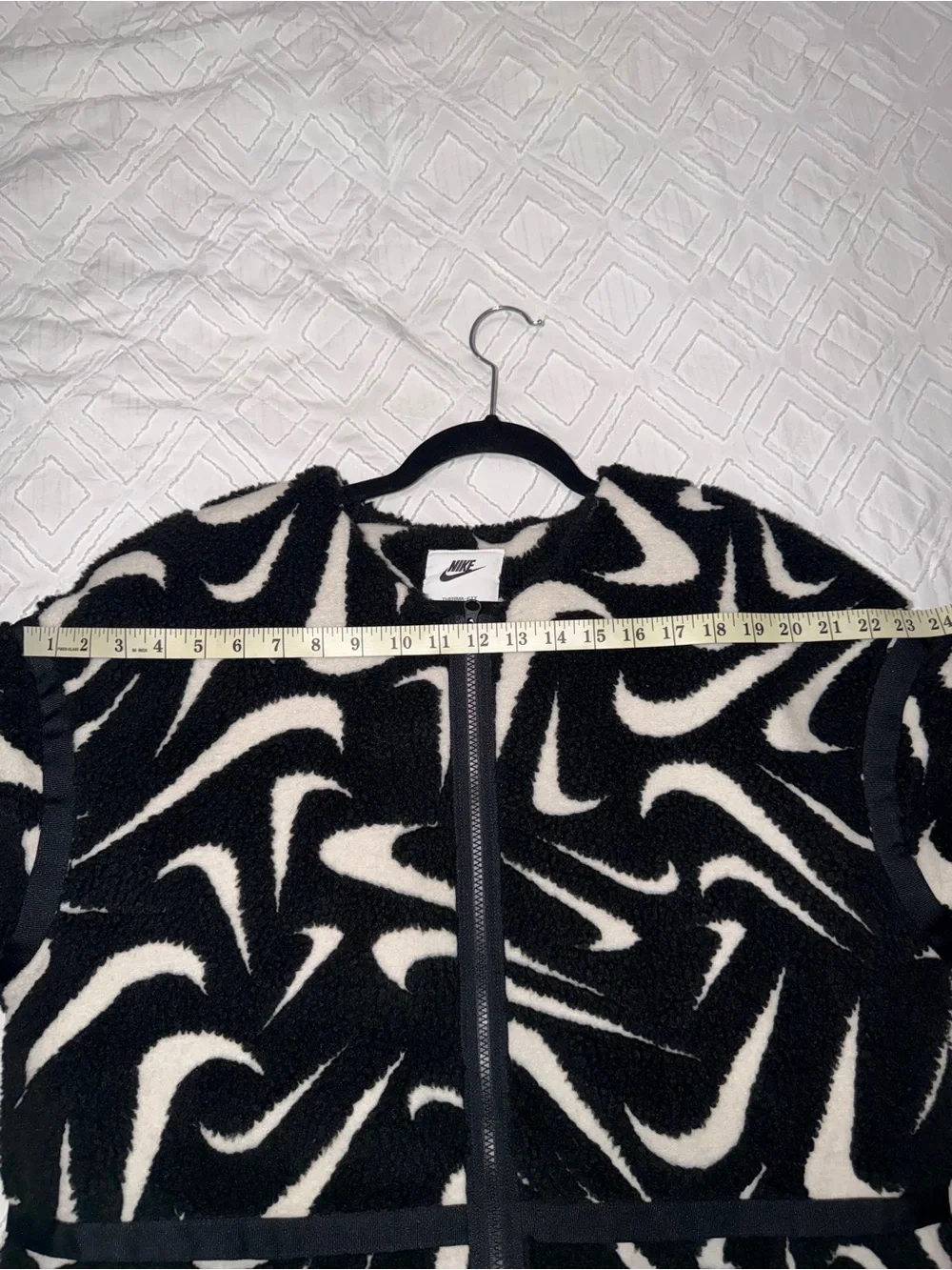 Nike Loose High-Pile Jacket